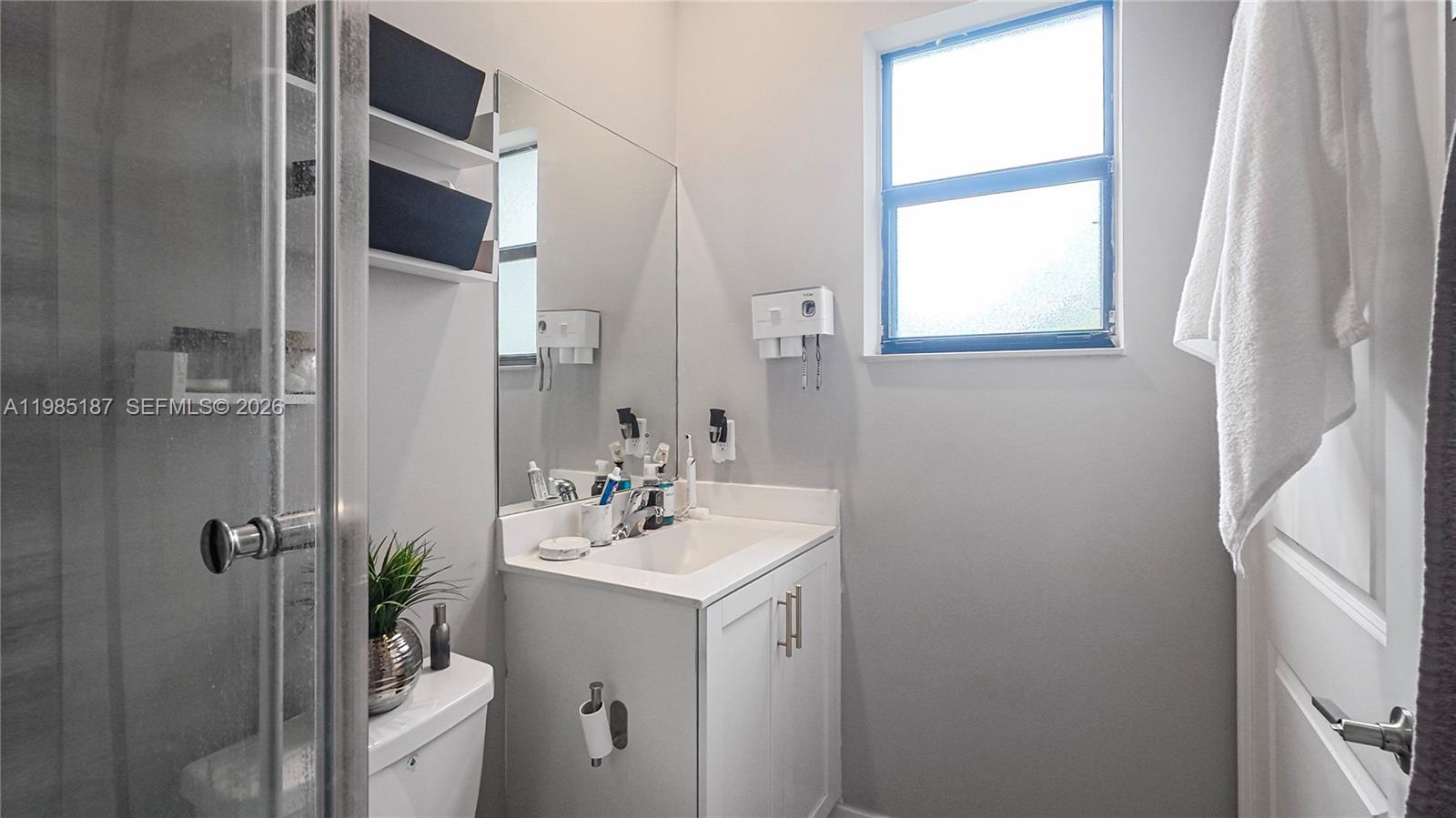 VIA VENTURA NEIGHBORHOOD - Residential