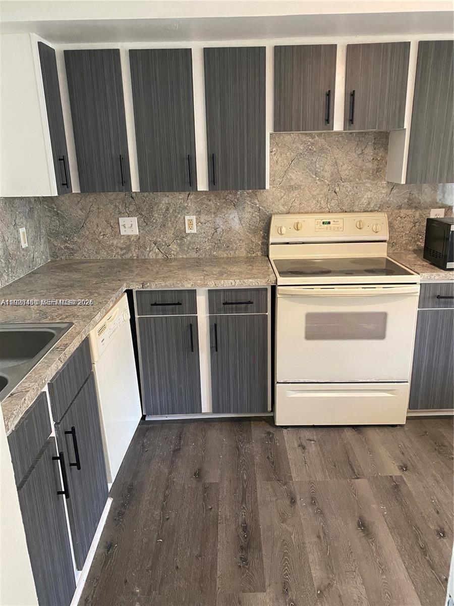 Players place - Residential