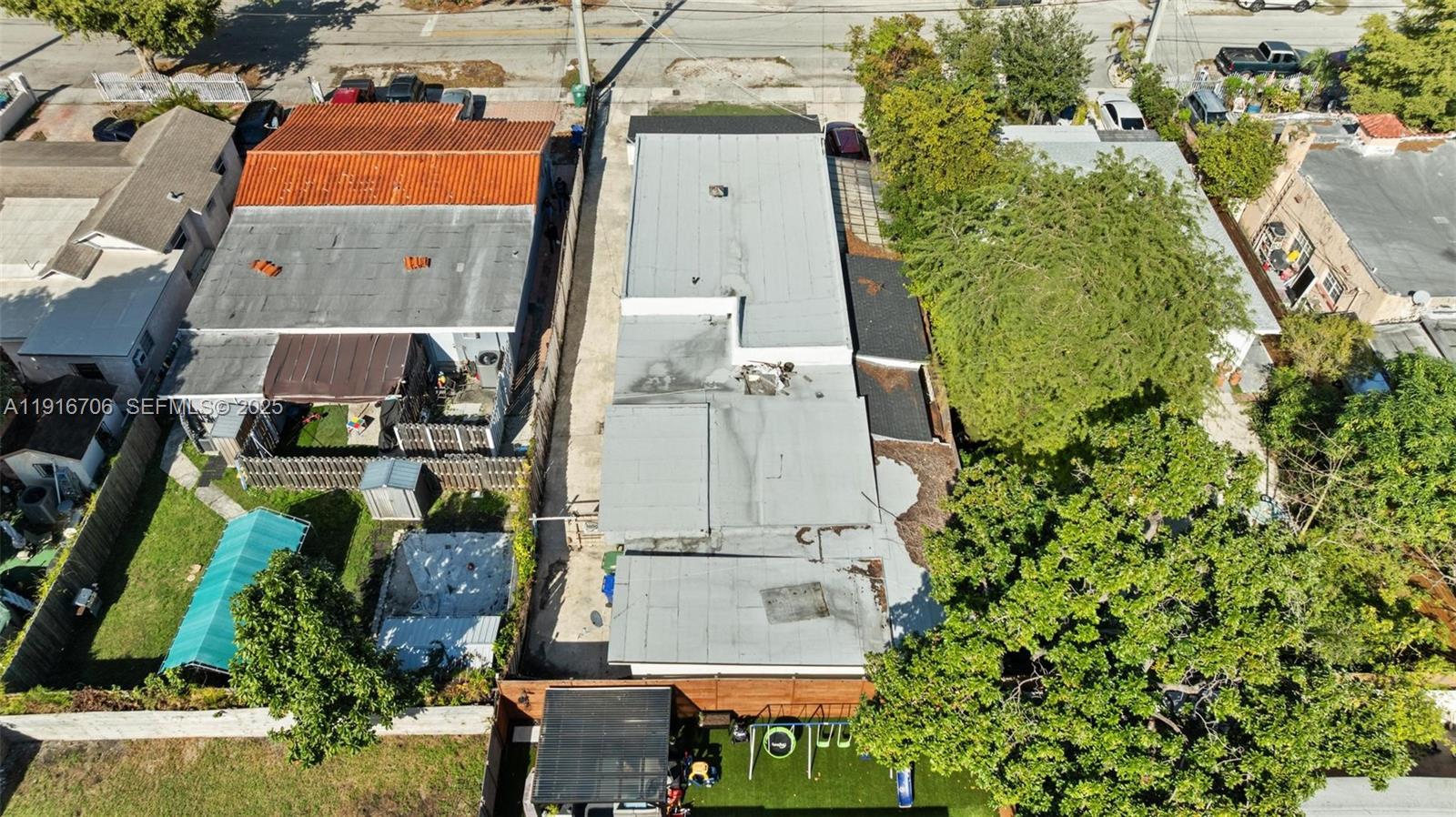 CITY LINE PARK AMD - Residential