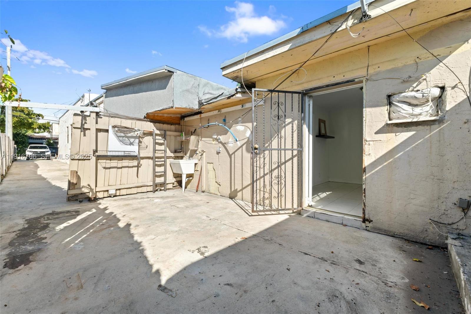 CITY LINE PARK AMD - Residential