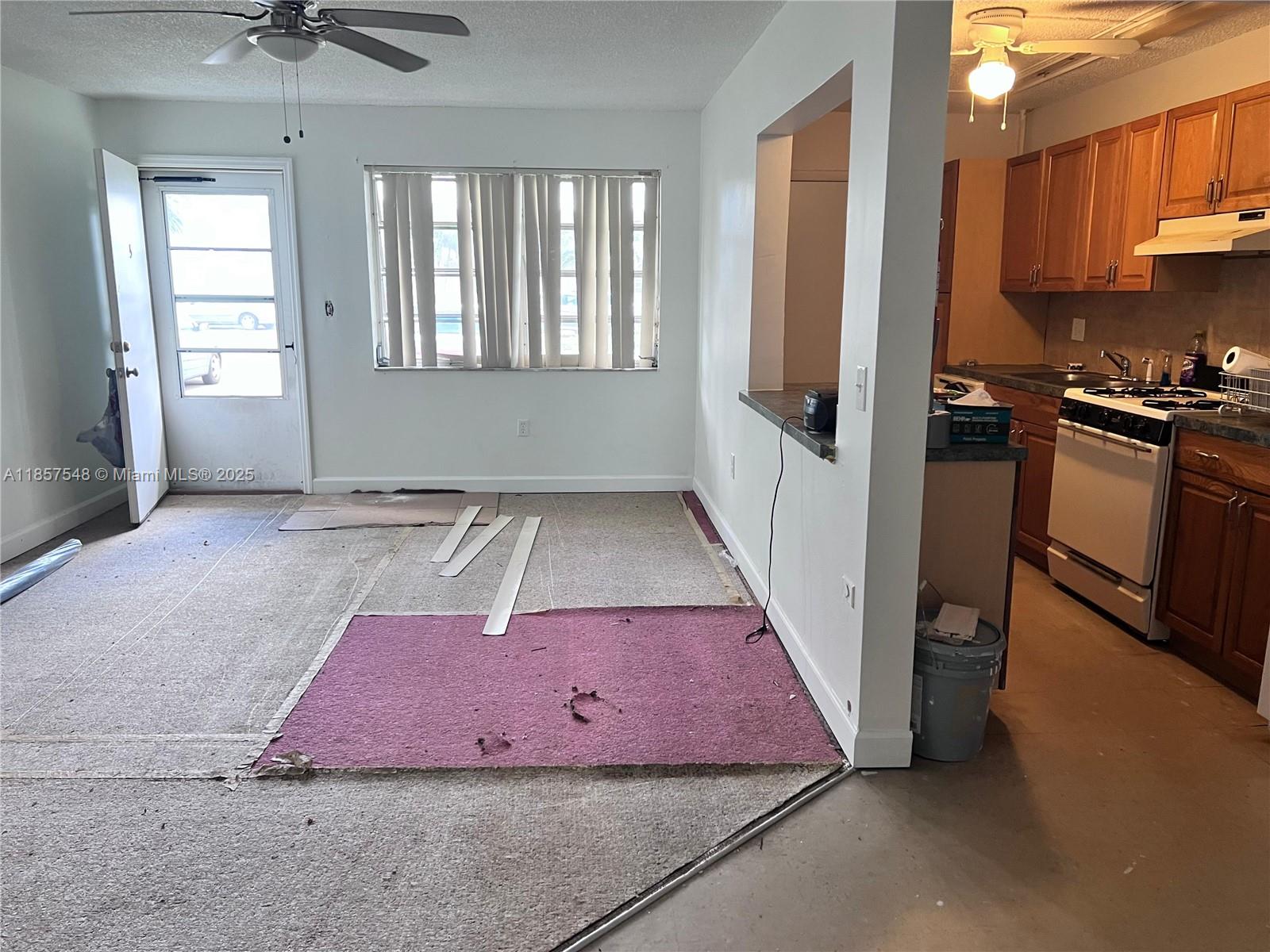 160 NE 203rd Ter E5