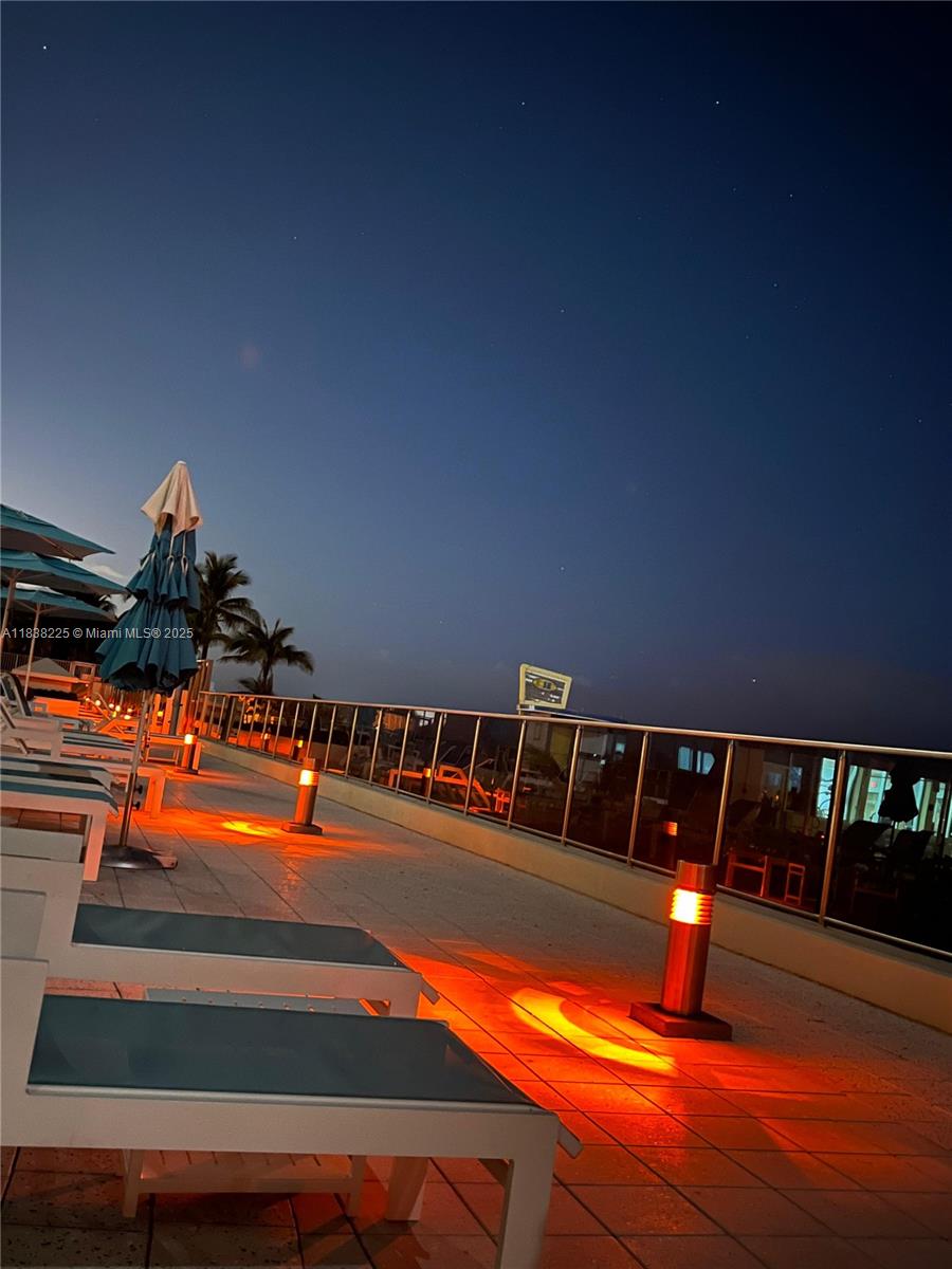 THE WAVE CONDO - Residential