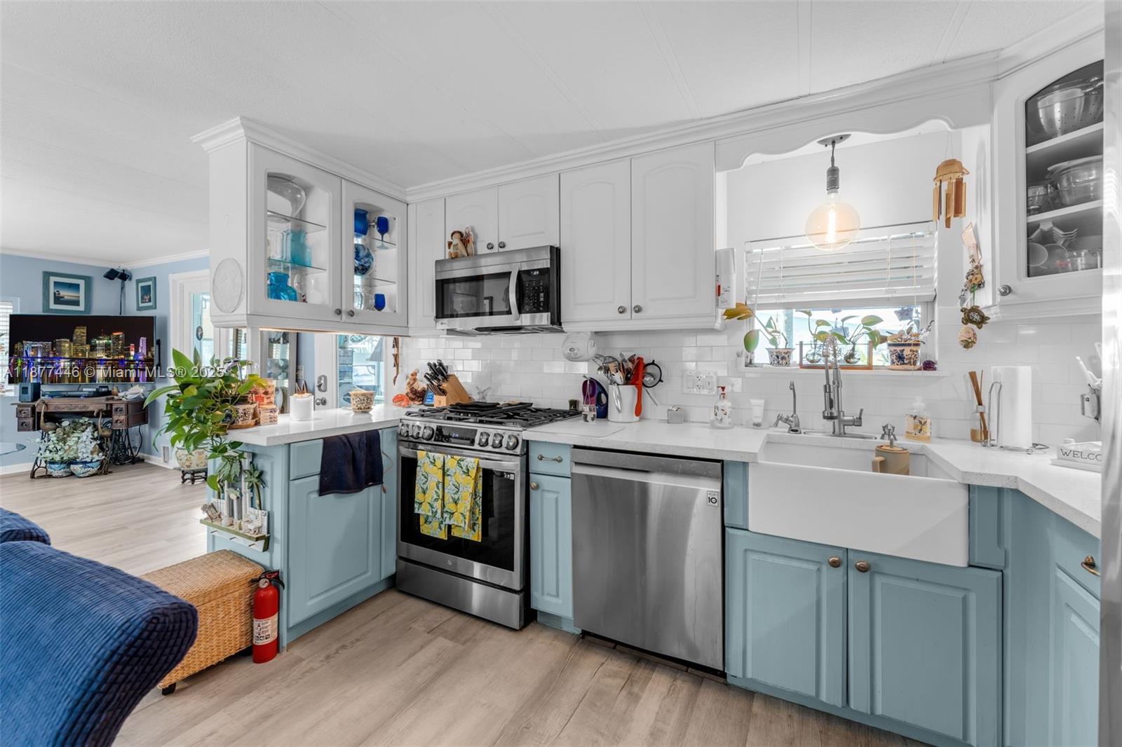 SEXTON COVES ESTATES - Residential