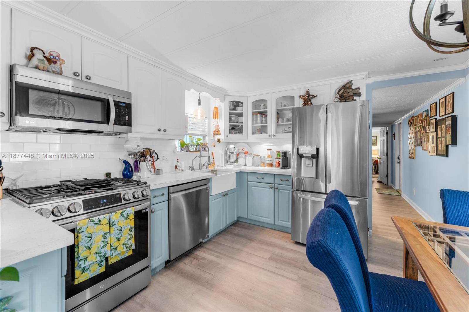 SEXTON COVES ESTATES - Residential