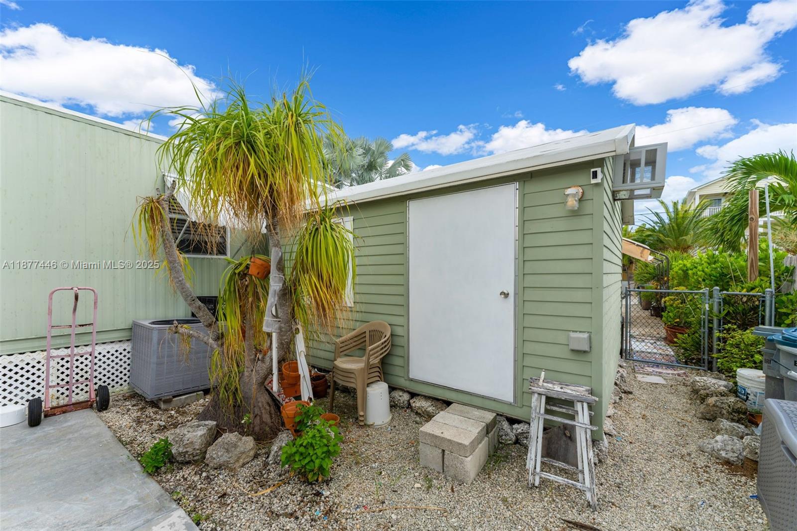 SEXTON COVES ESTATES - Residential