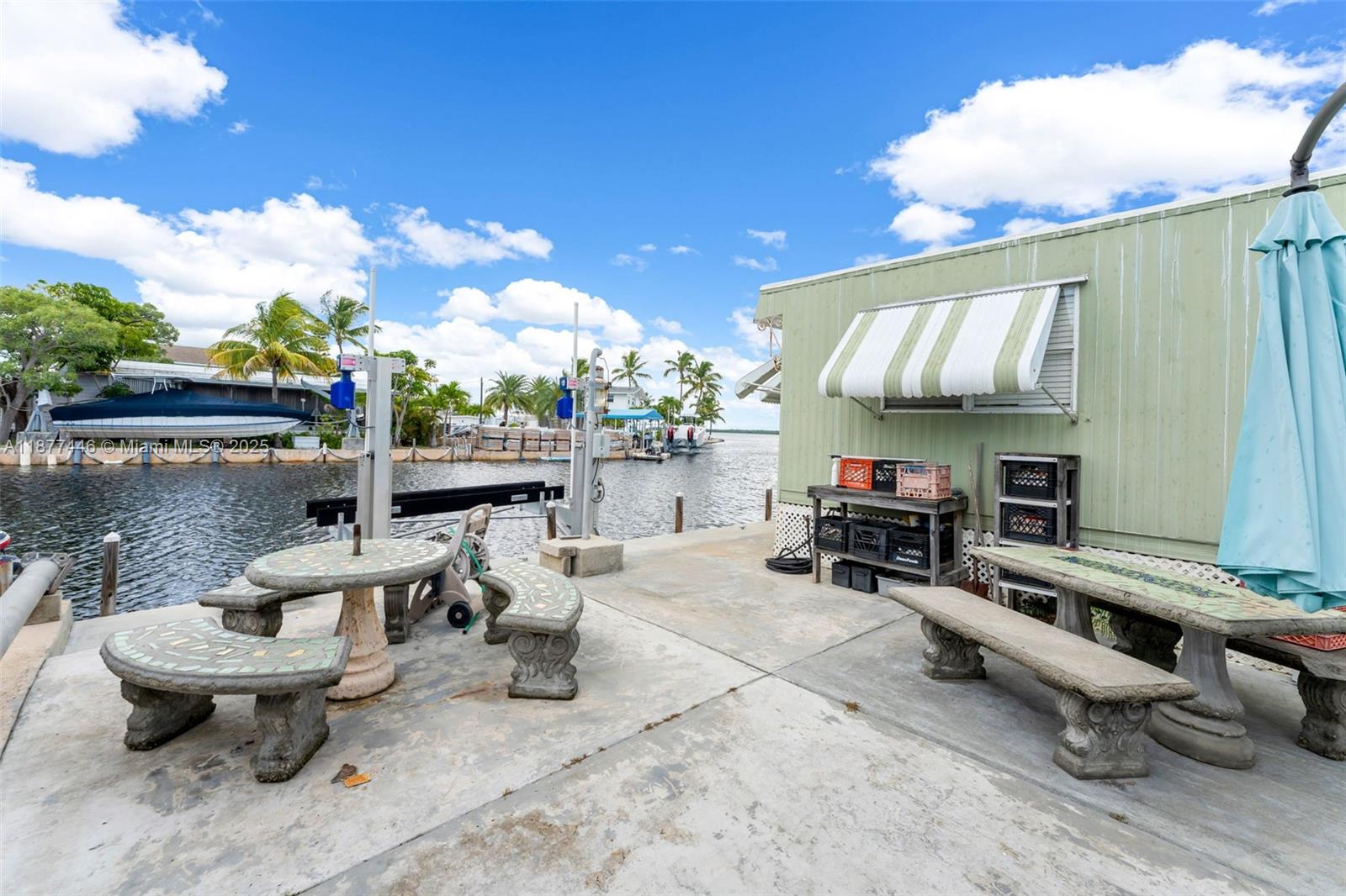 SEXTON COVES ESTATES - Residential