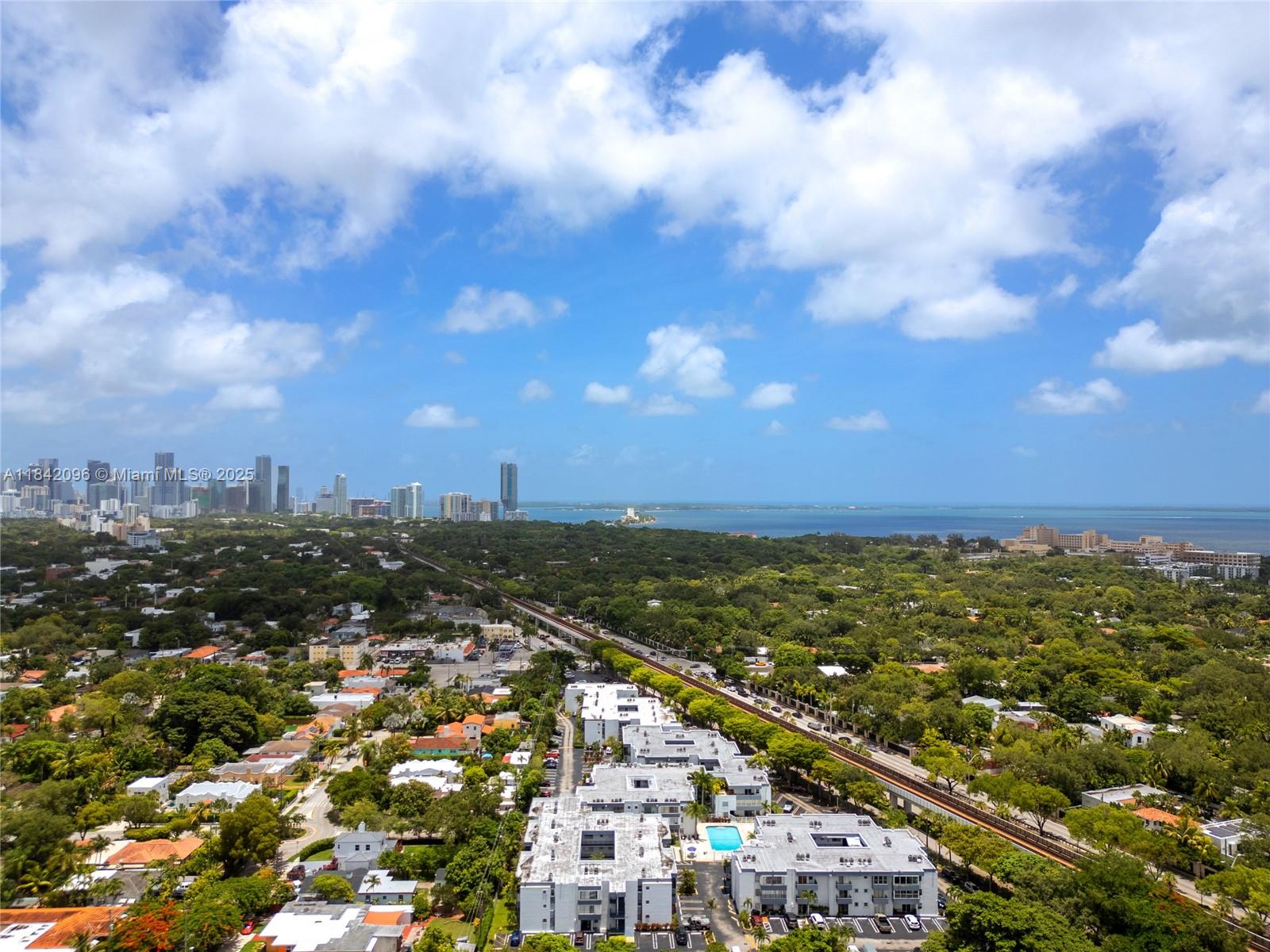 GROVE GARDENS CONDO - Residential