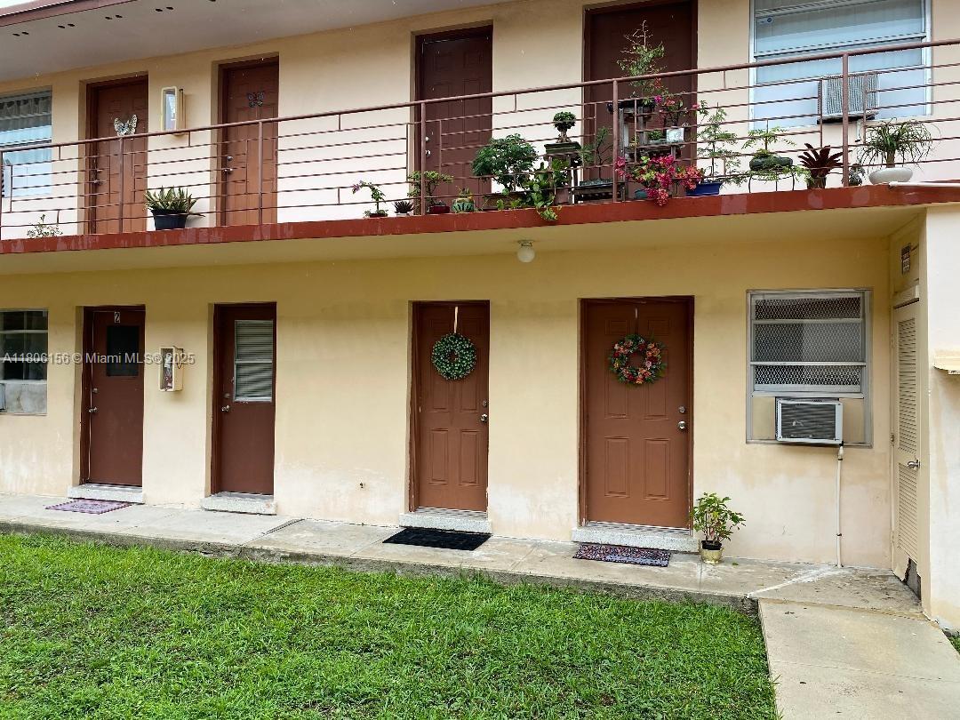 Rental Property at 624 Ne 61st St 5, Miami, Broward County, Florida - Bedrooms: 1 
Bathrooms: 1  - $1,500 MO.