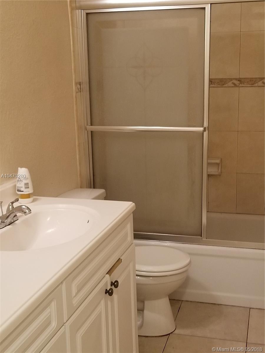 ORIOLE ESTATES SEC 8 - Residential