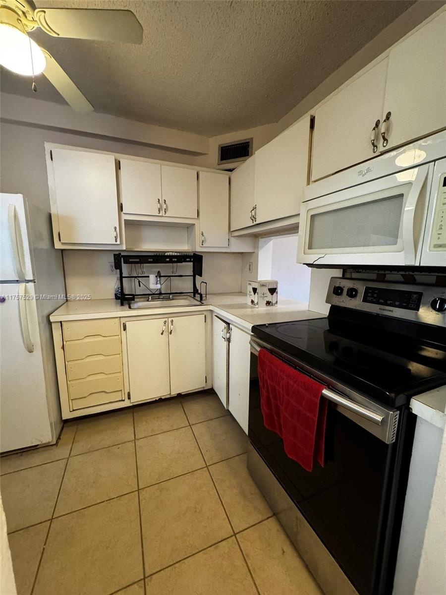 1601 NE Miami Gardens Dr 103