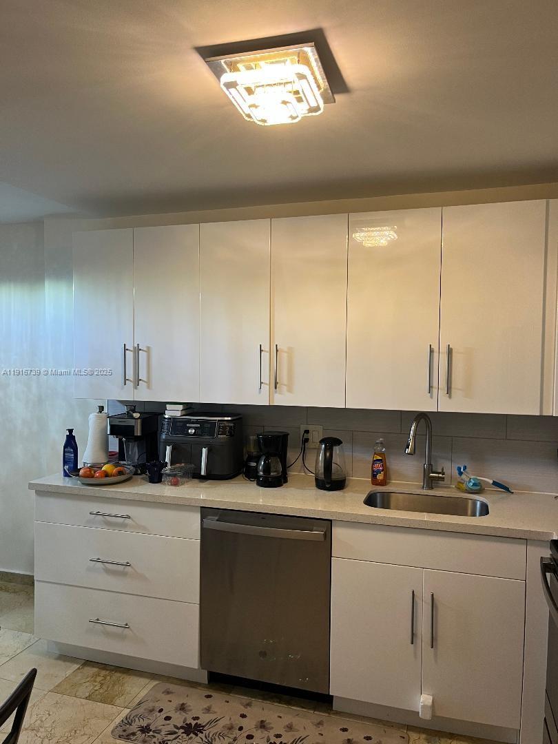 CATANIA CONDO - Residential Lease