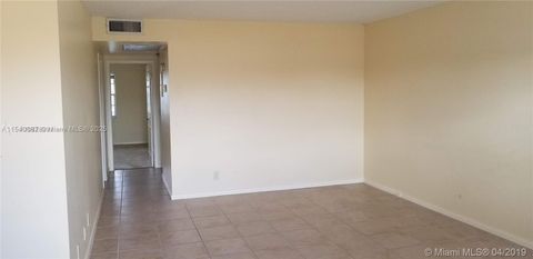Photo of 366 Fanshaw I #366, Boca Raton, FL 33434 (MLS # A11540087)