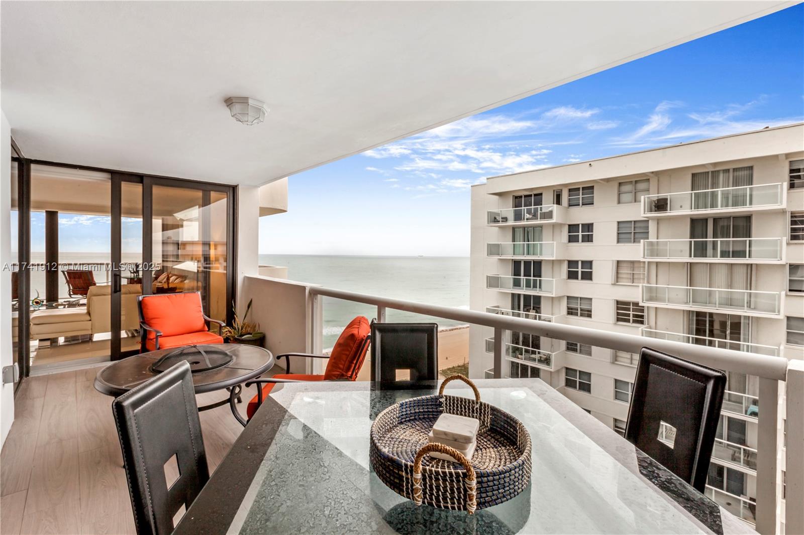 5757 Collins Ave 1805