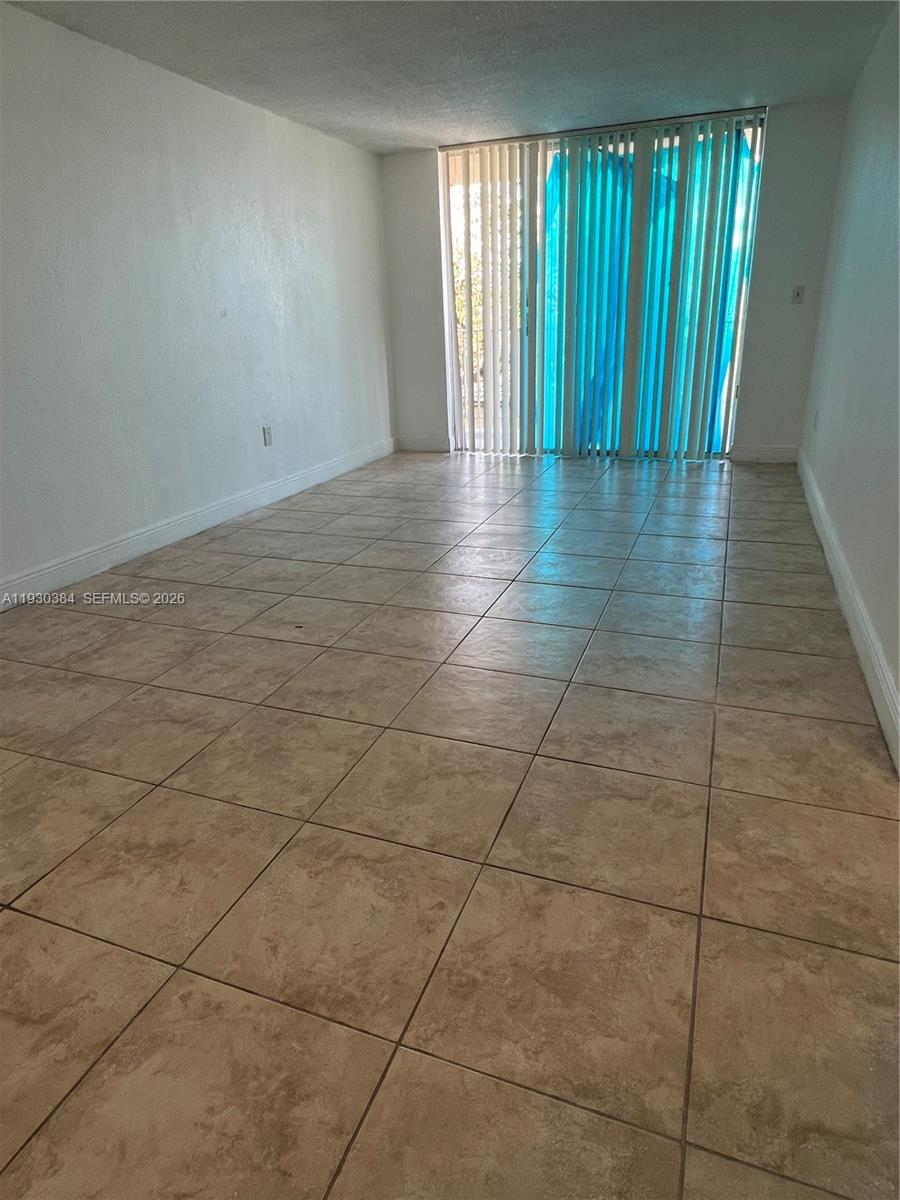 BAYVIEW PALMS CONDO - Residential