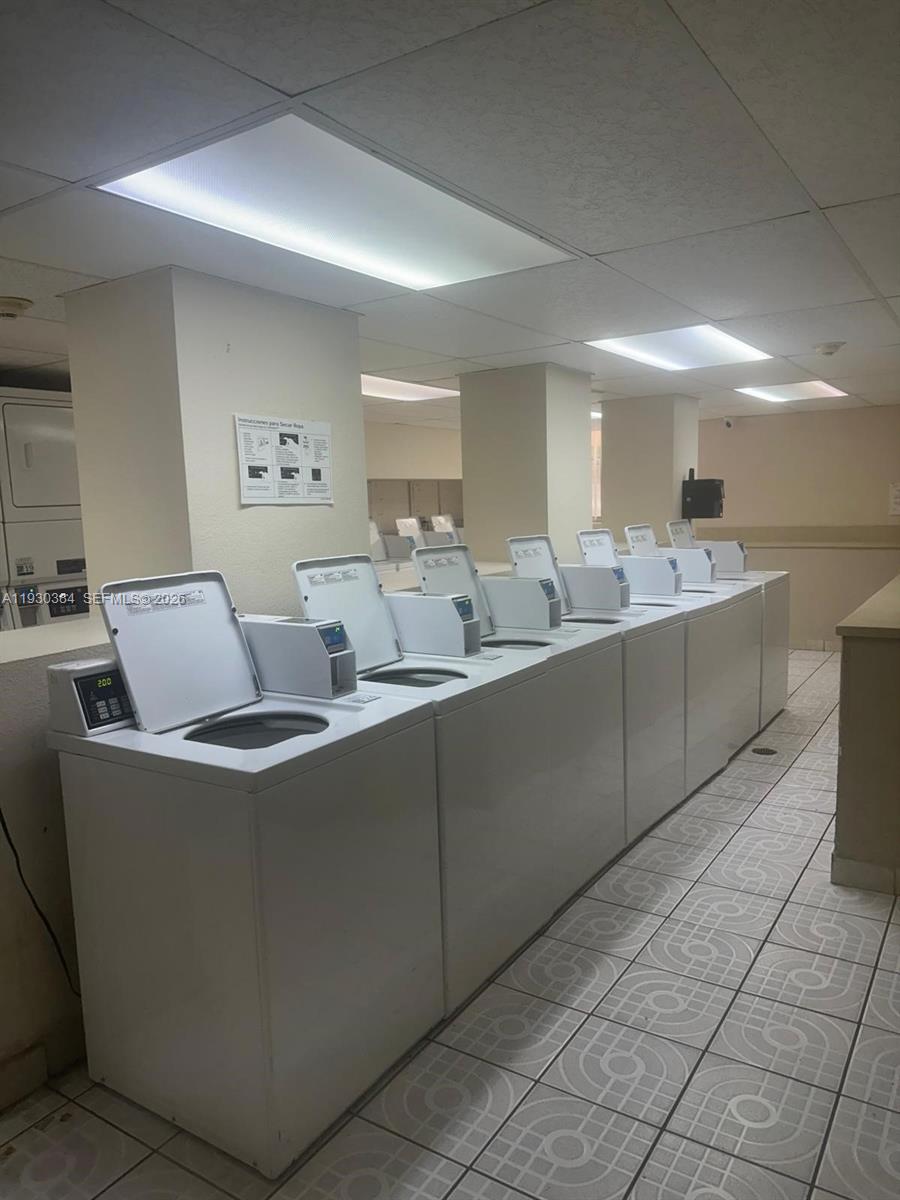 BAYVIEW PALMS CONDO - Residential