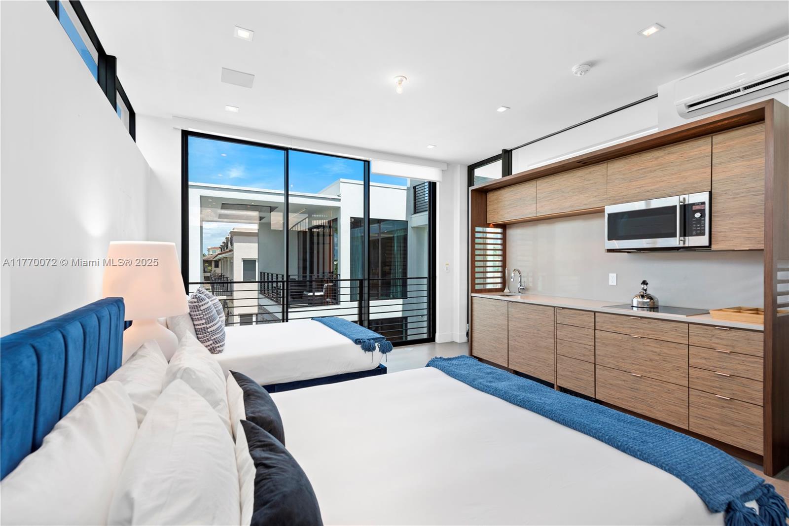 CORAL RIDGE - Residential Lease