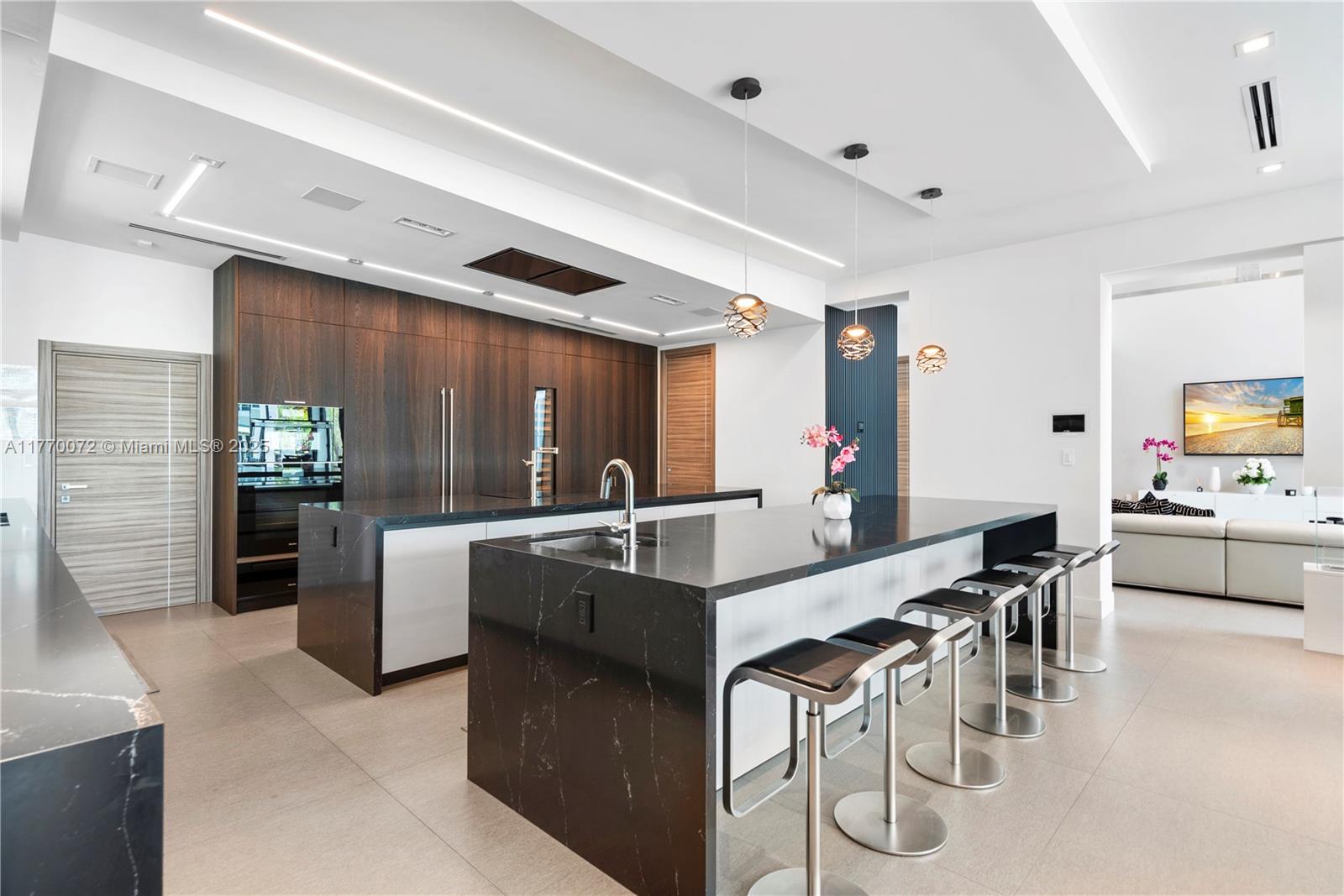 CORAL RIDGE - Residential Lease