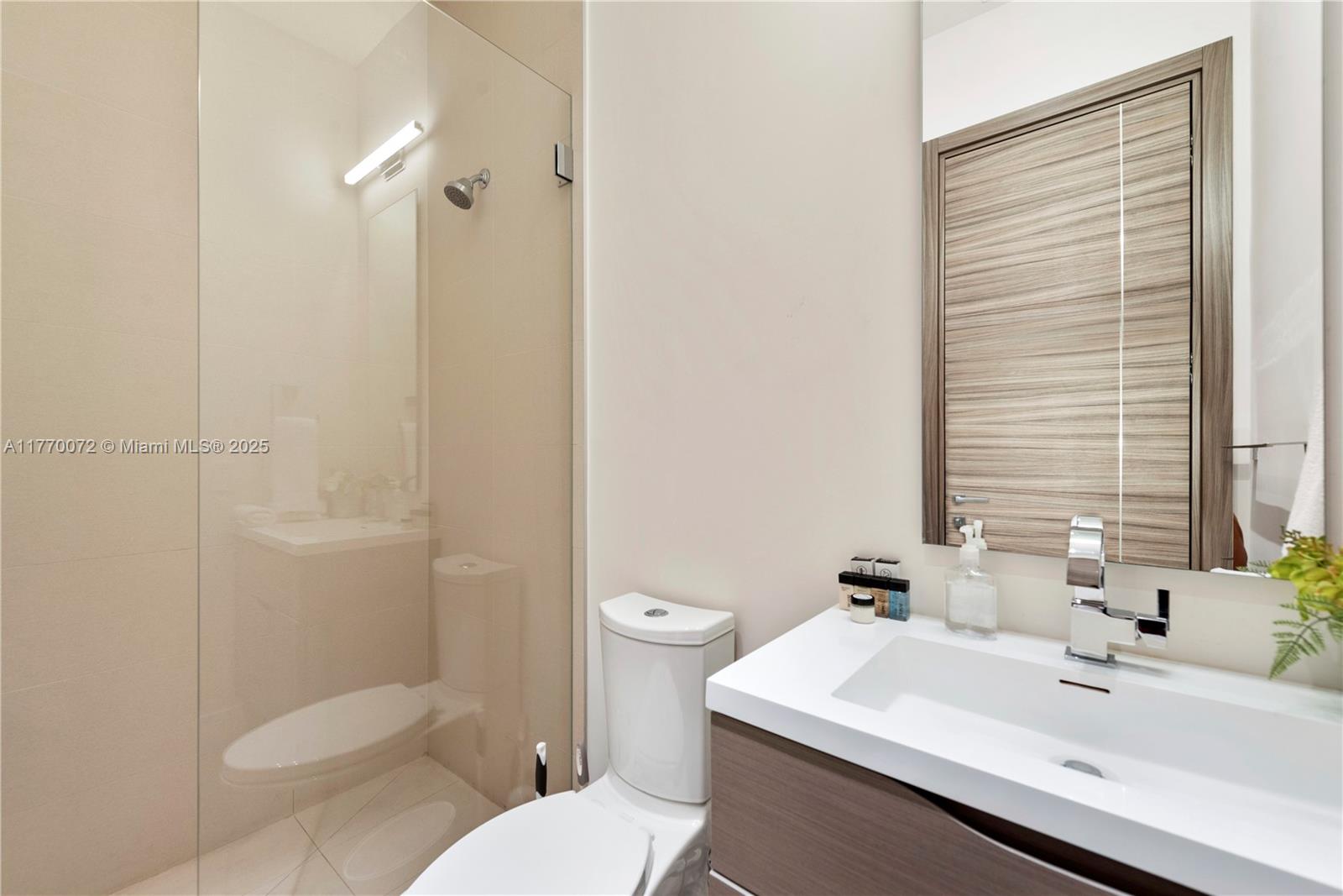 CORAL RIDGE - Residential Lease