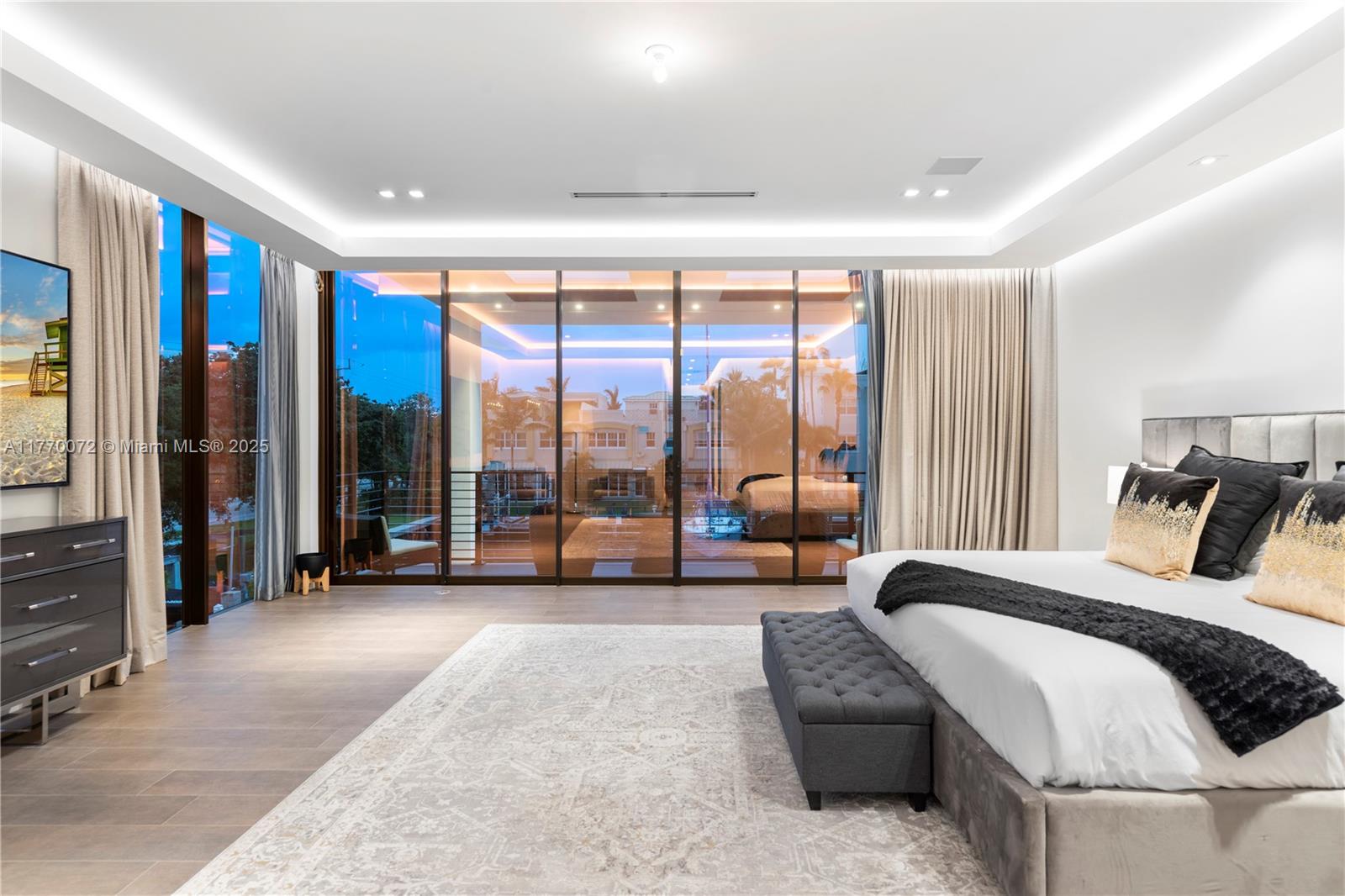 CORAL RIDGE - Residential Lease