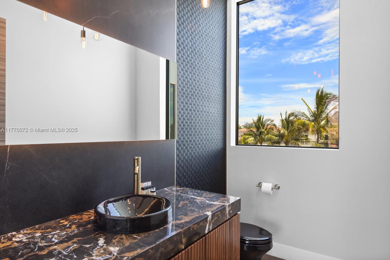 CORAL RIDGE - Residential Lease