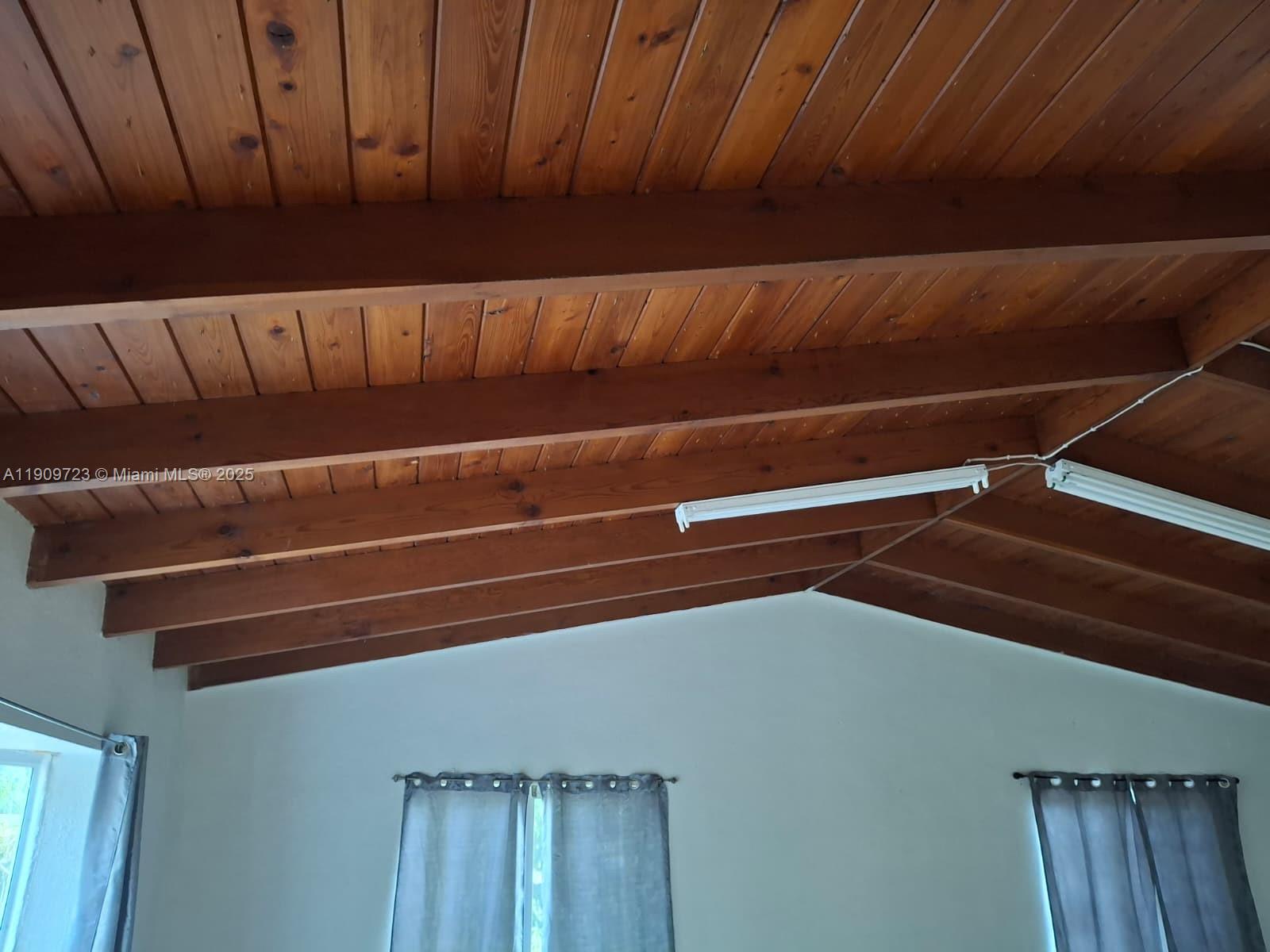 MIRAMAR ISLES SEC 1 - Residential