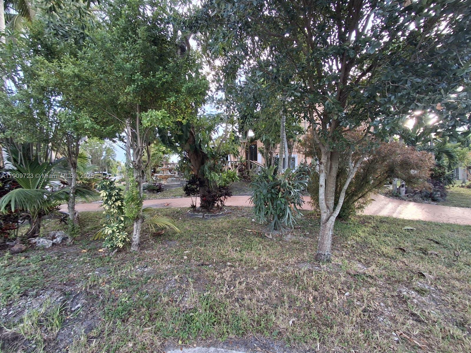 MIRAMAR ISLES SEC 1 - Residential