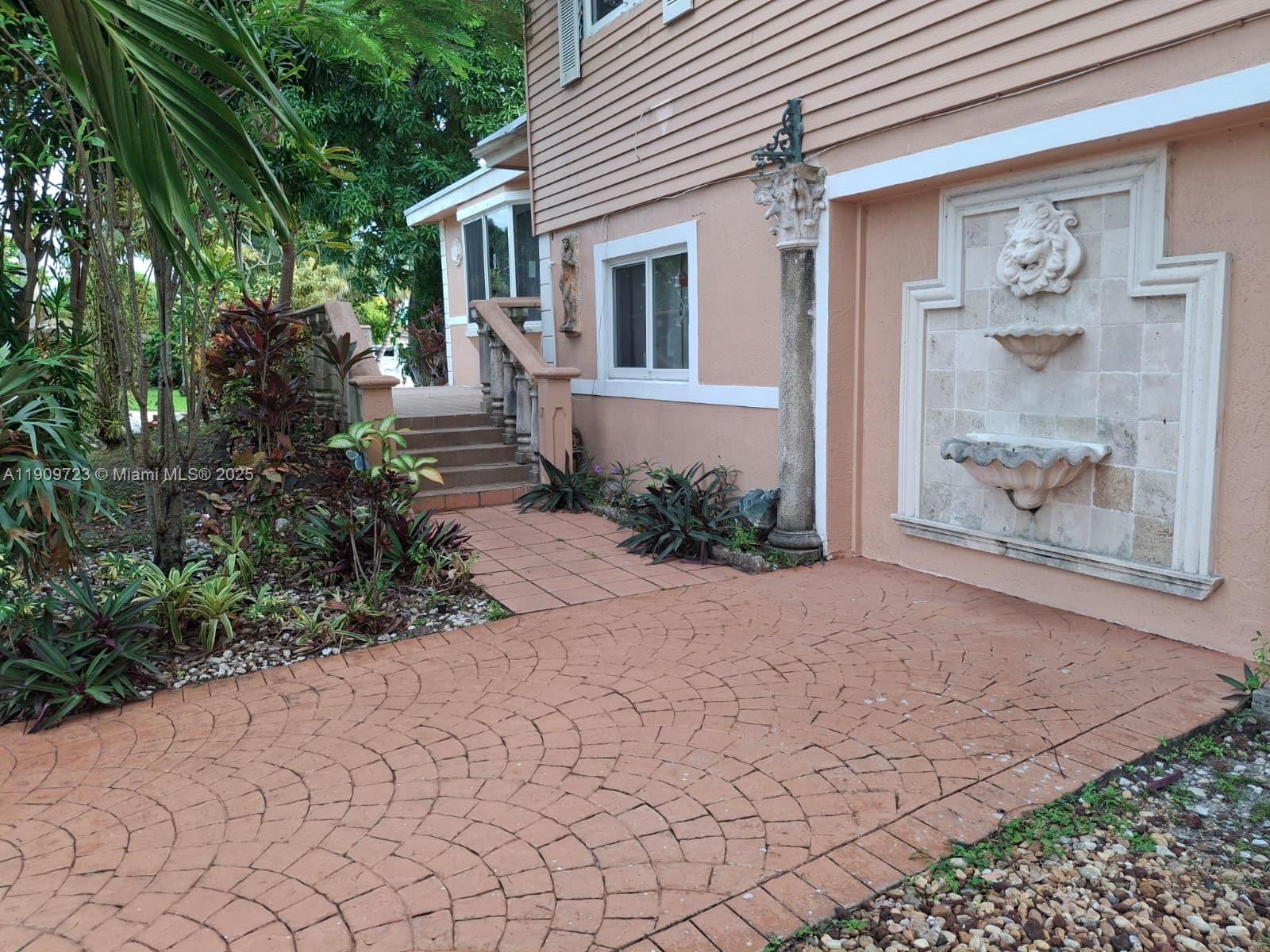 MIRAMAR ISLES SEC 1 - Residential