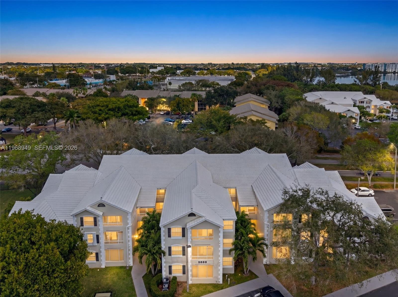 LAKEVIEW CLUB CONDO - Residential