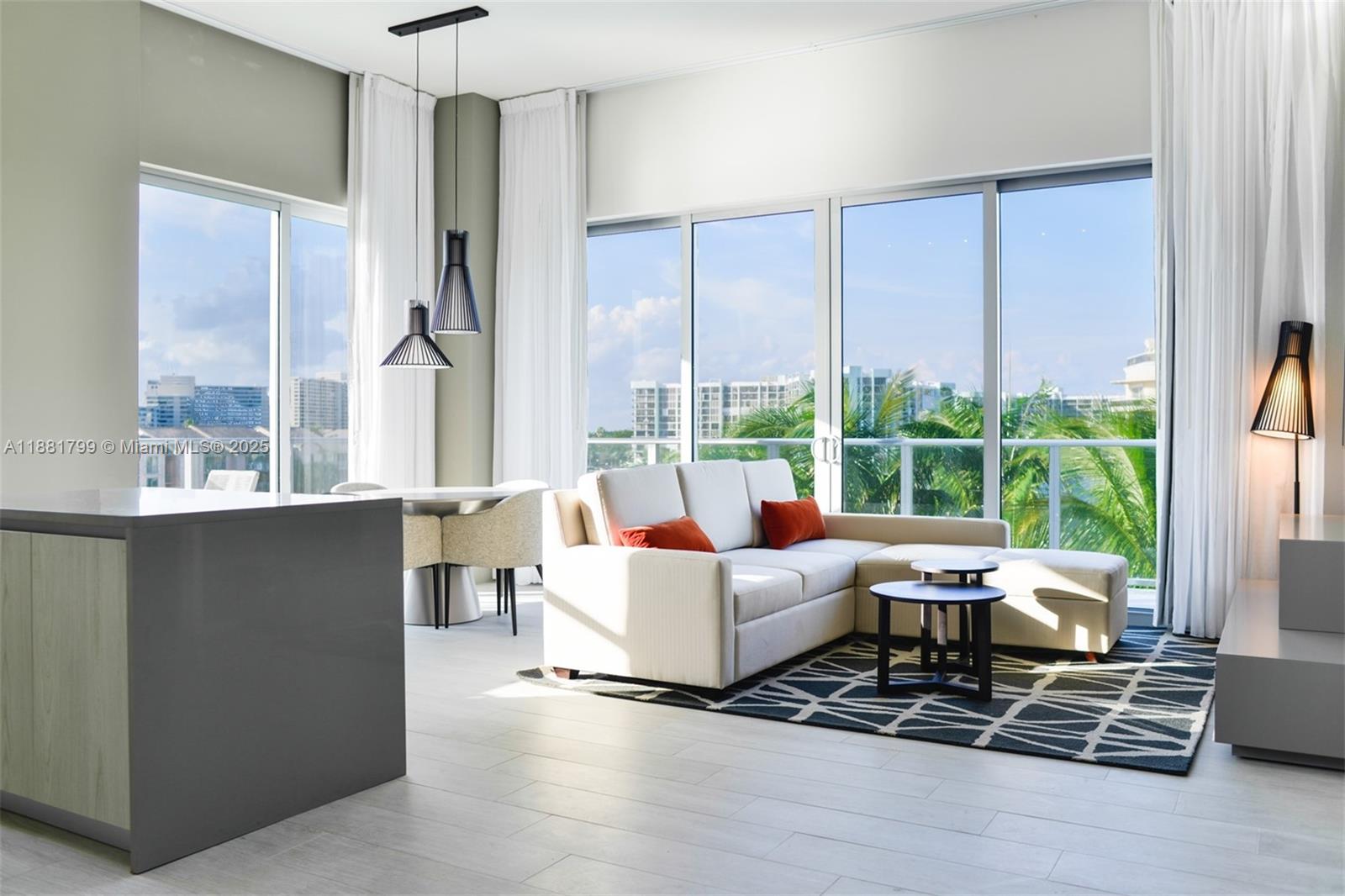 4010 S Ocean Dr R302