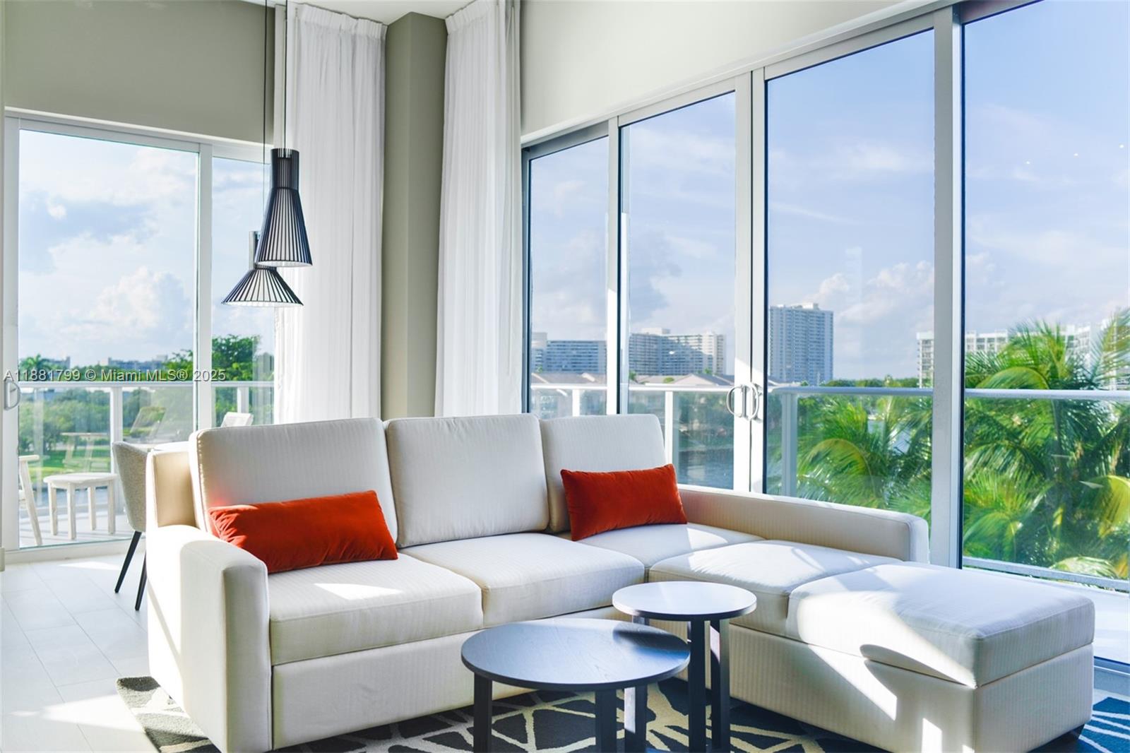 4010 S Ocean Dr R302
