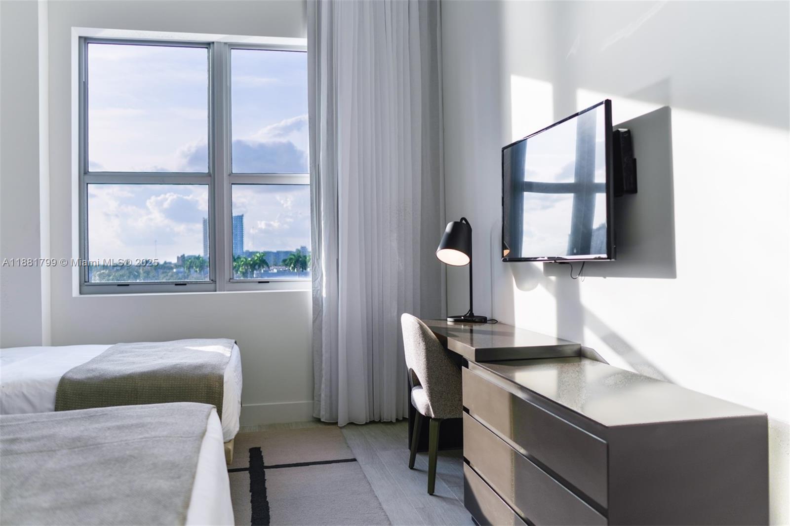 4010 SOUTH OCEAN - Residential