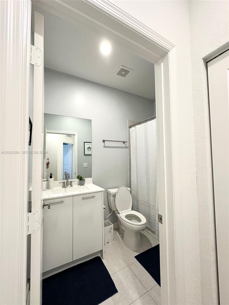 GOLF PARK SEC 1 - Residential Lease