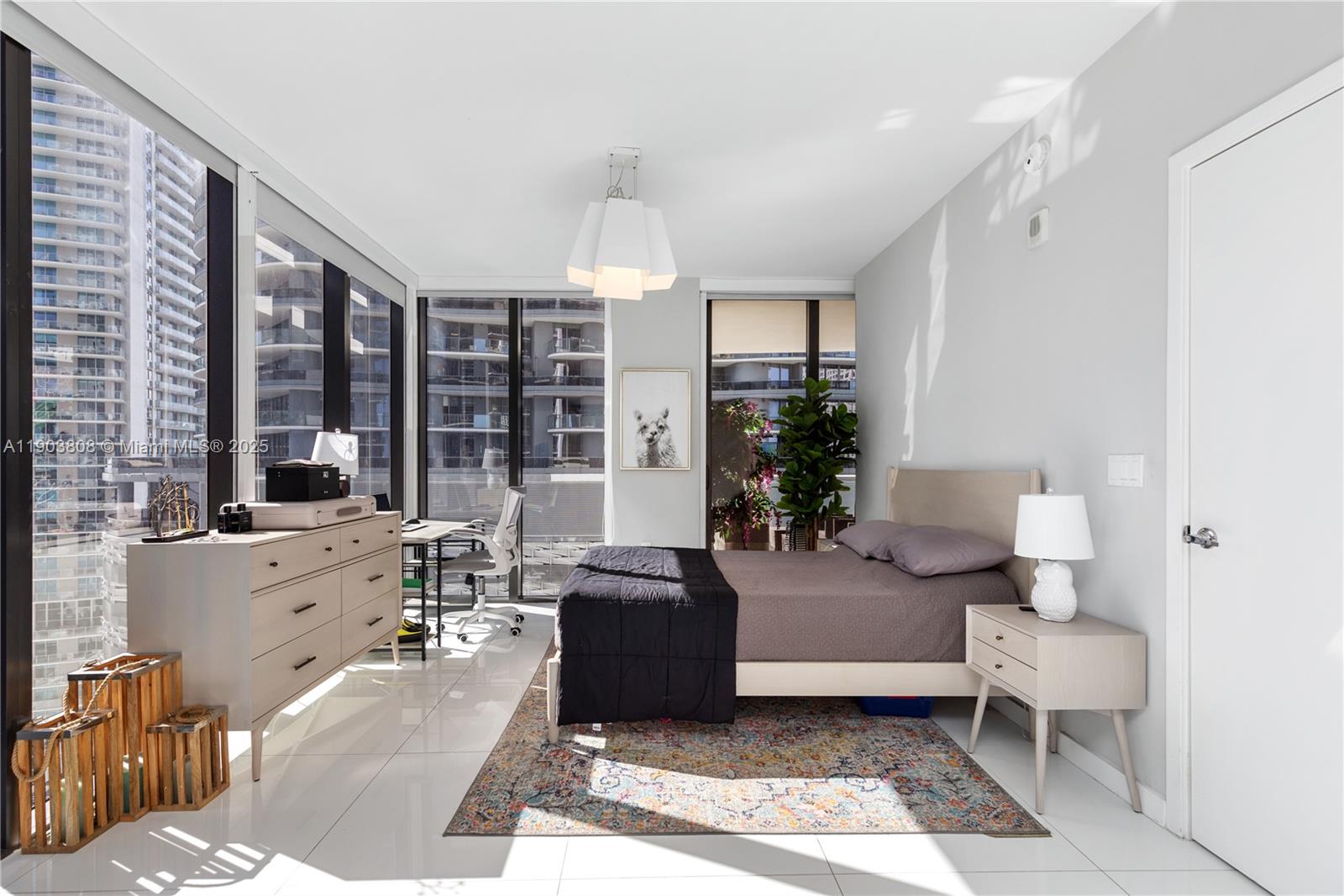 1010 BRICKELL CONDO - Residential