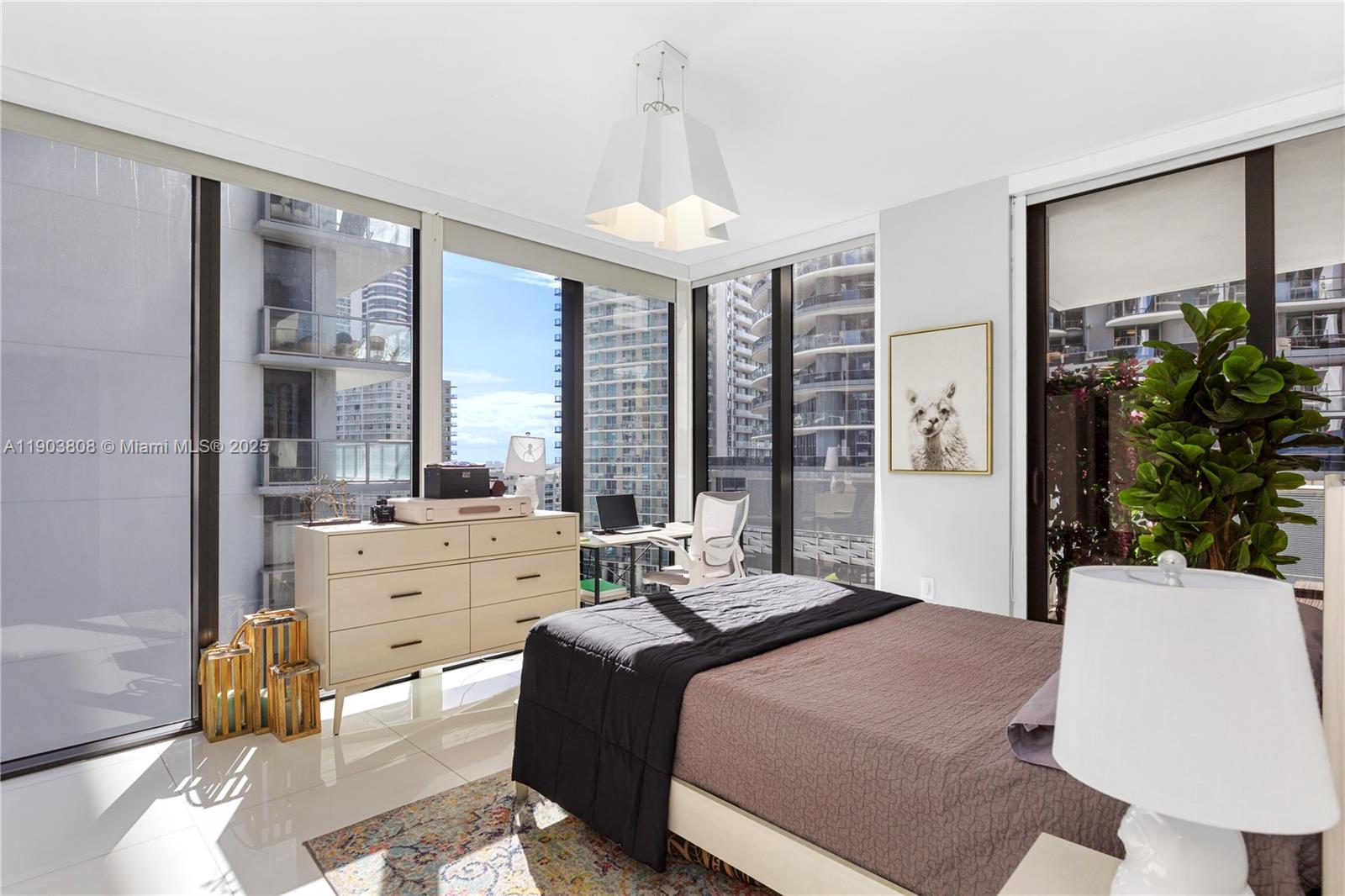 1010 BRICKELL CONDO - Residential