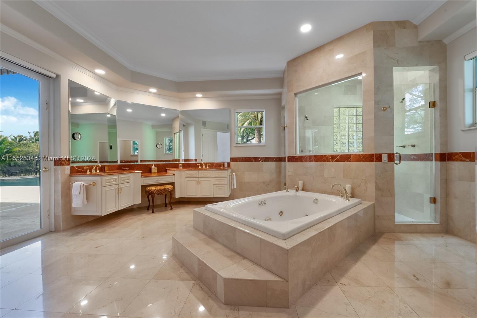 AMBIENCE - Residential