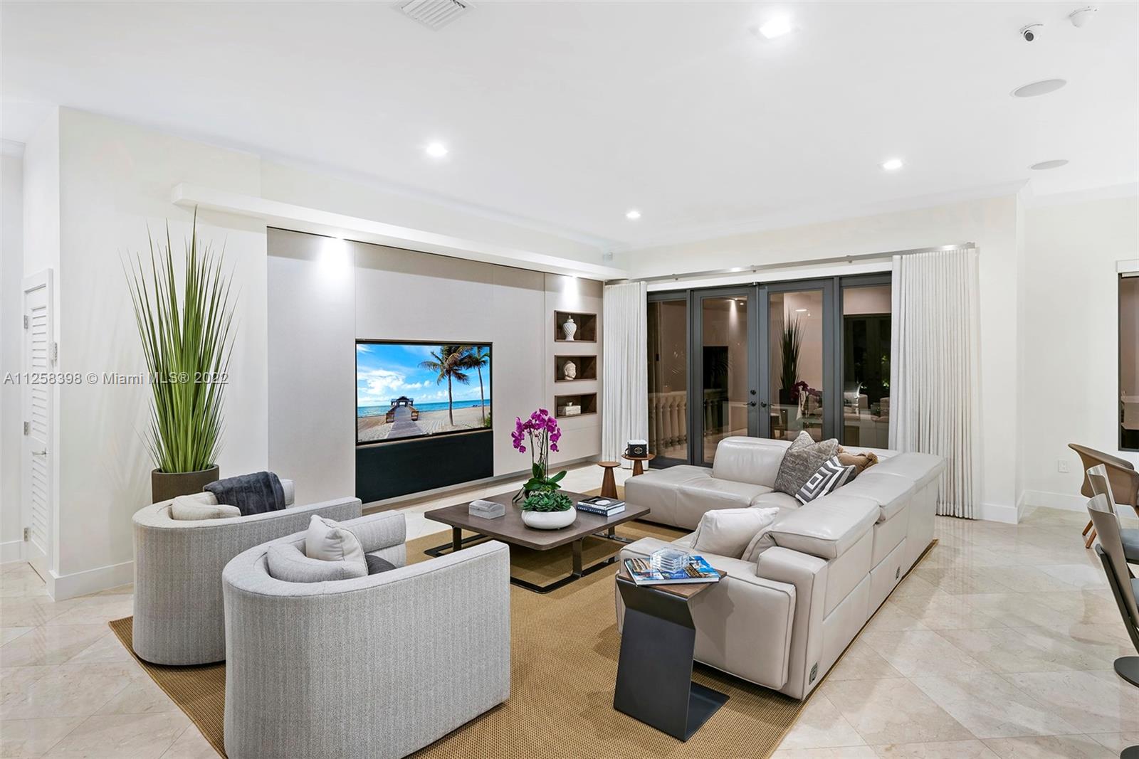 COCOPLUM SEC 1 - Residential