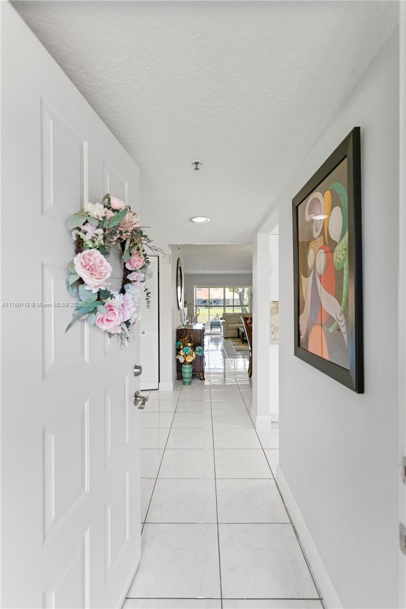 Coral Lakes - Residential
