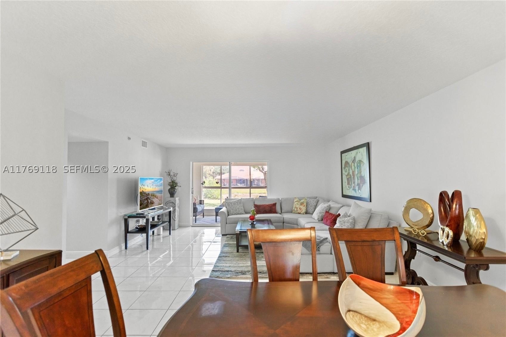 5876 Regal Glen Dr 101