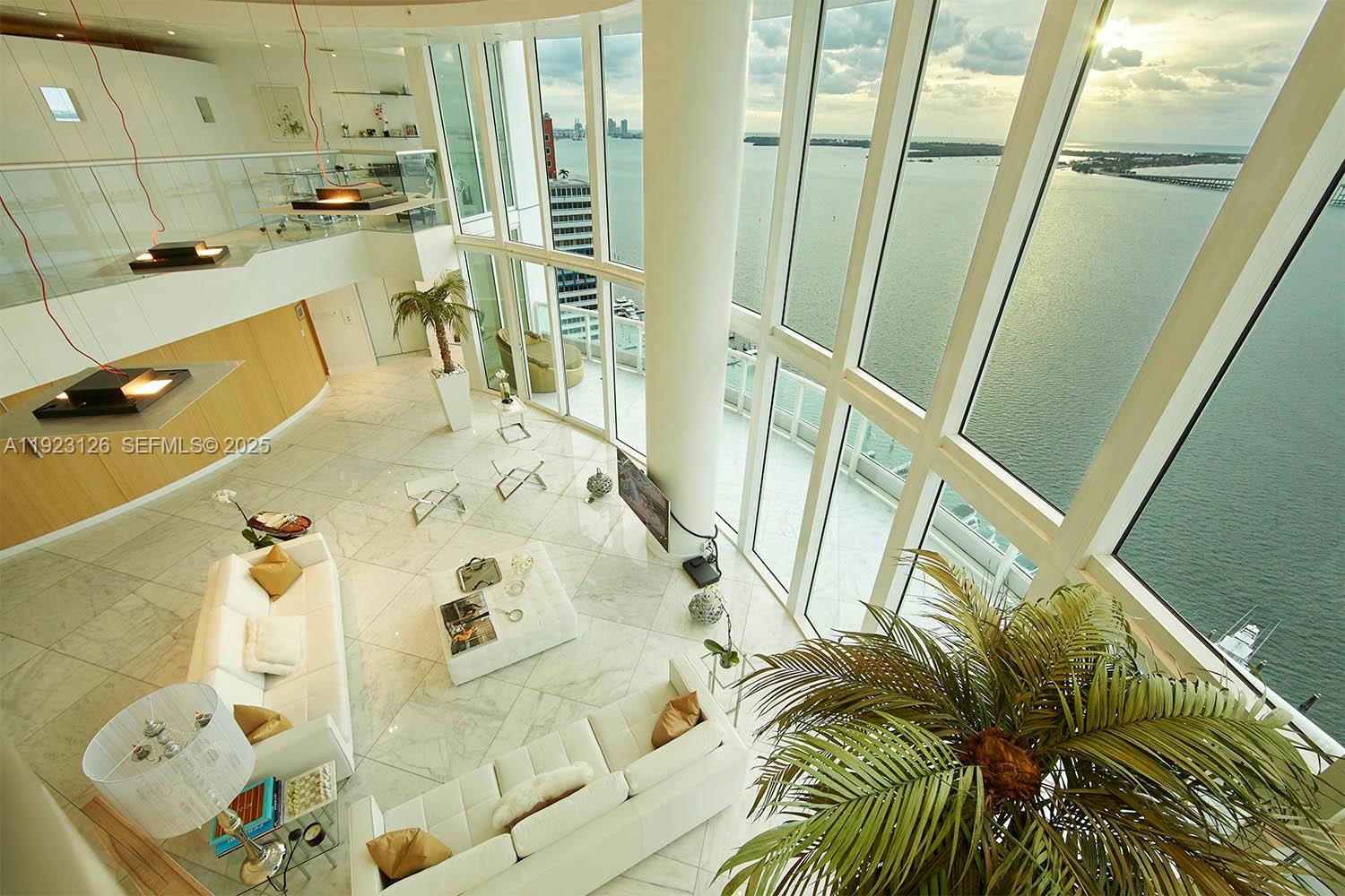 1643 Brickell Avenue 2902