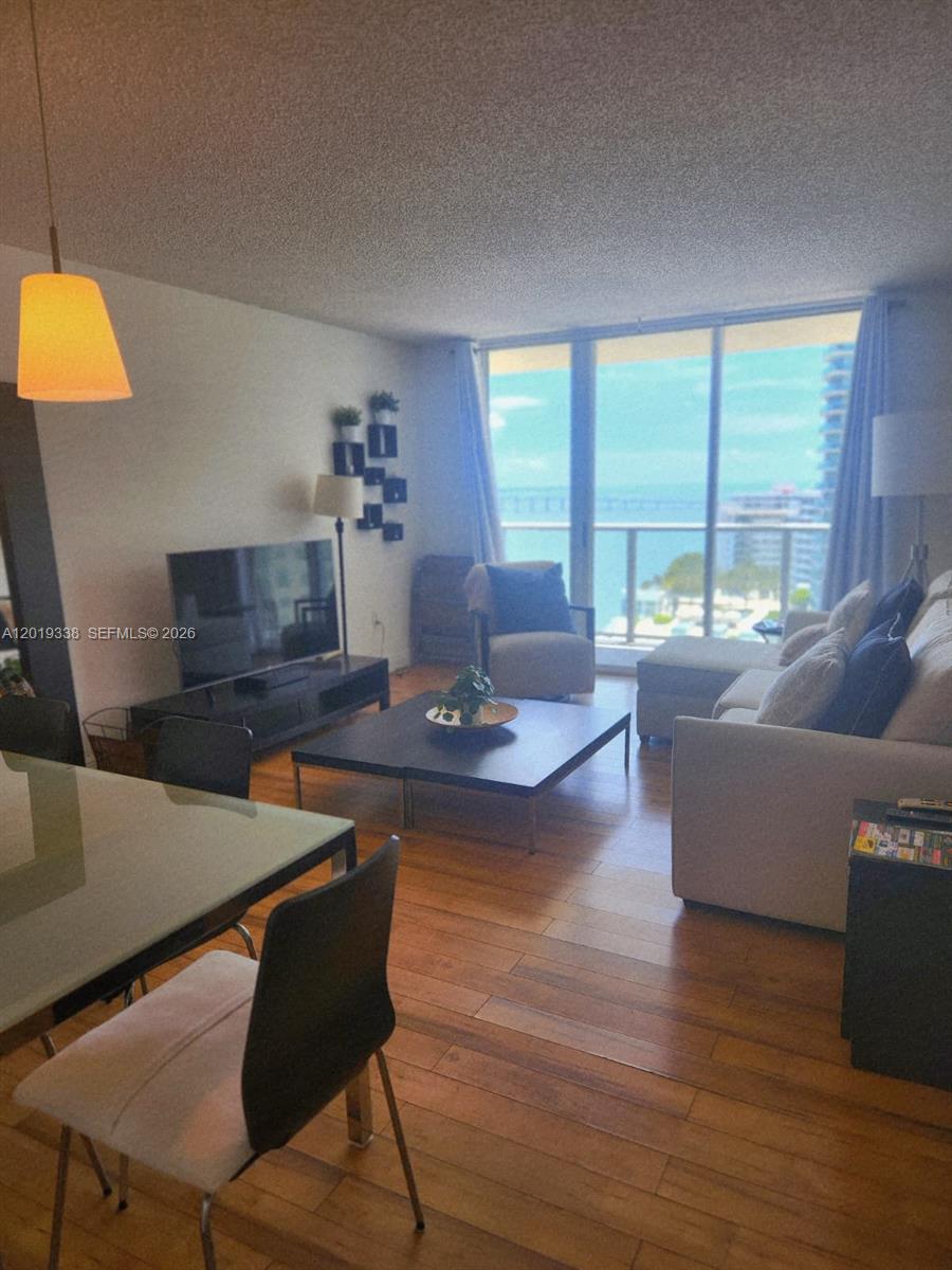 1155 Brickell Bay Dr 1807
