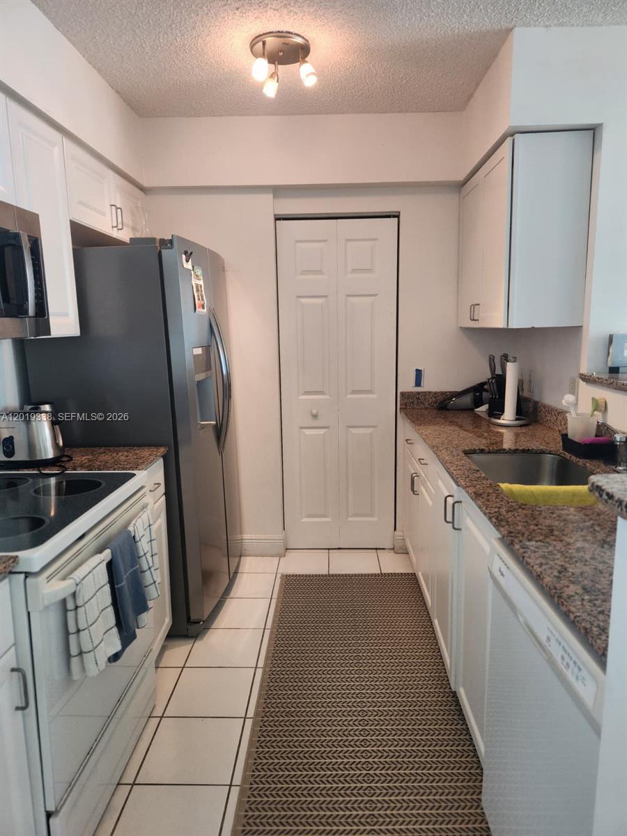 1155 Brickell Bay Dr 1807