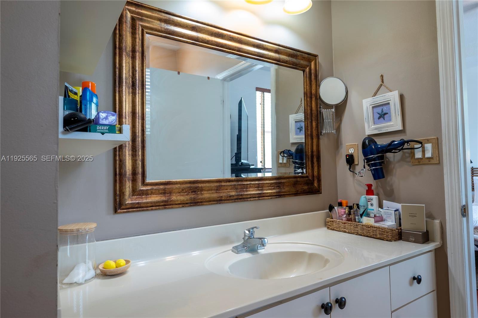 EGRET LAKES ESTATES SEC 2 - Residential