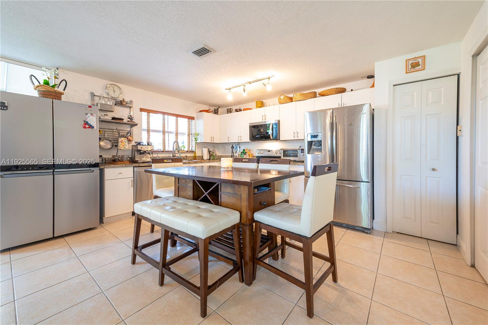 EGRET LAKES ESTATES SEC 2 - Residential