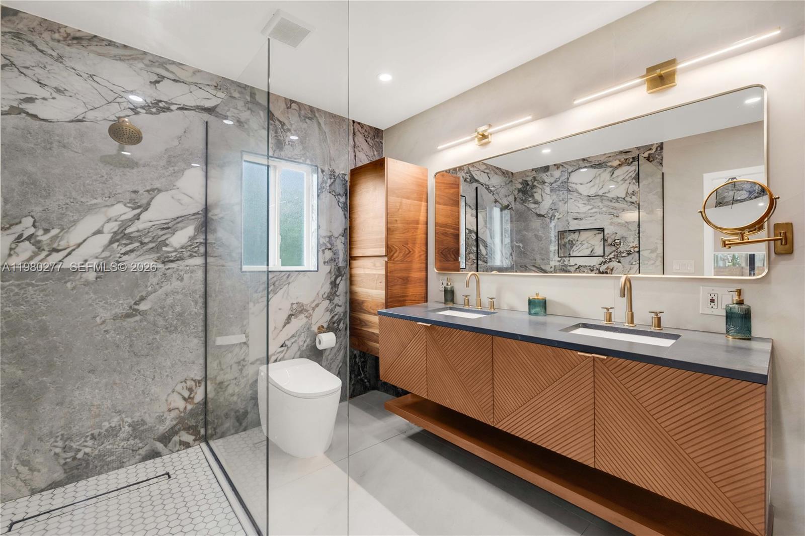 View photos, virtual tours, details... 10533 NE 3rd Ct