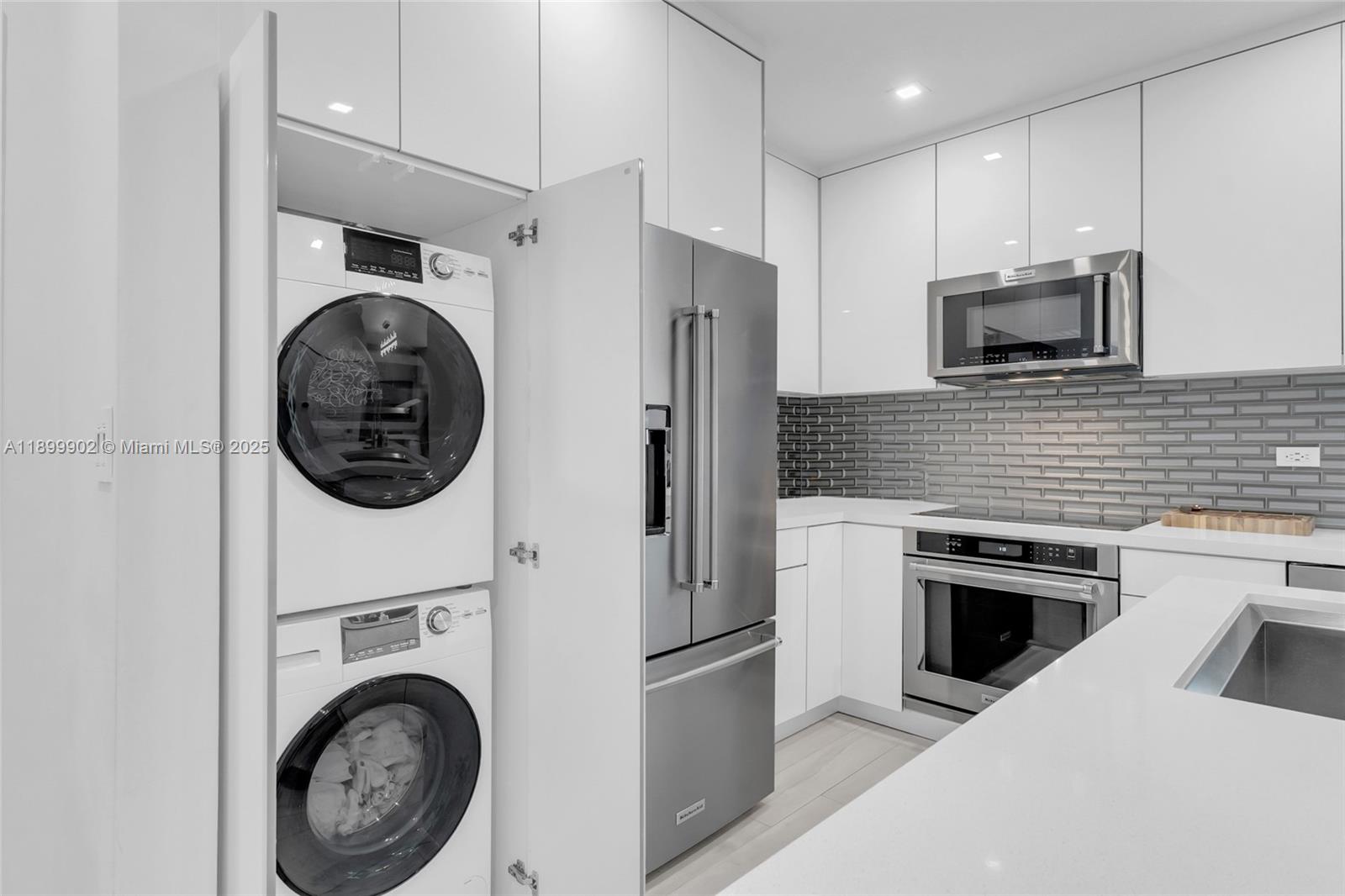 NORDICA CONDO - Residential Lease