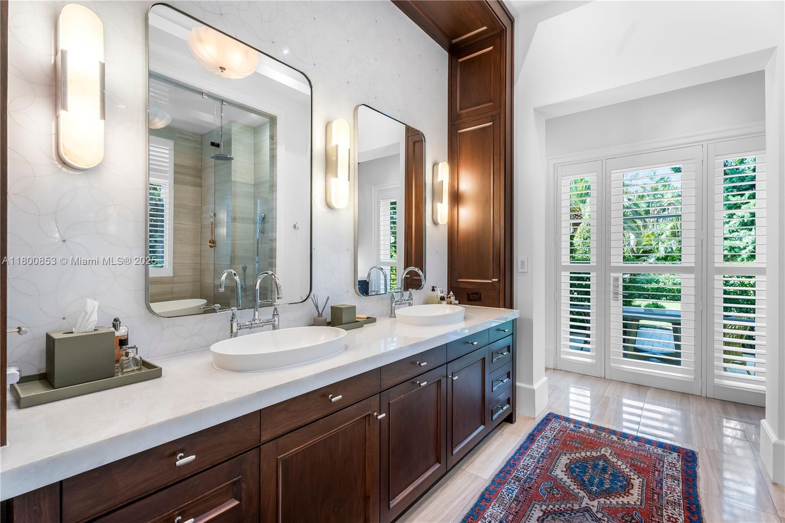 BRUCE-LAURIE SUB - Residential