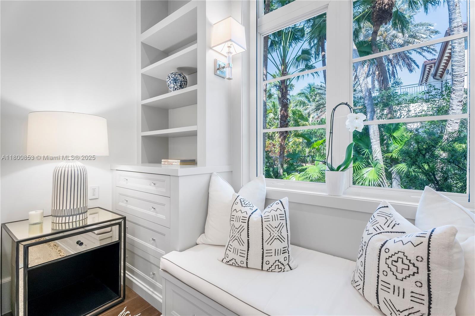 BRUCE-LAURIE SUB - Residential