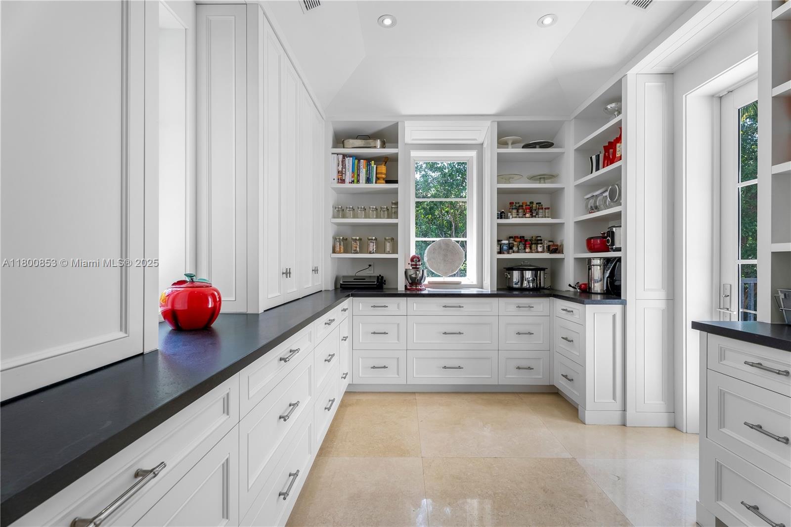 BRUCE-LAURIE SUB - Residential