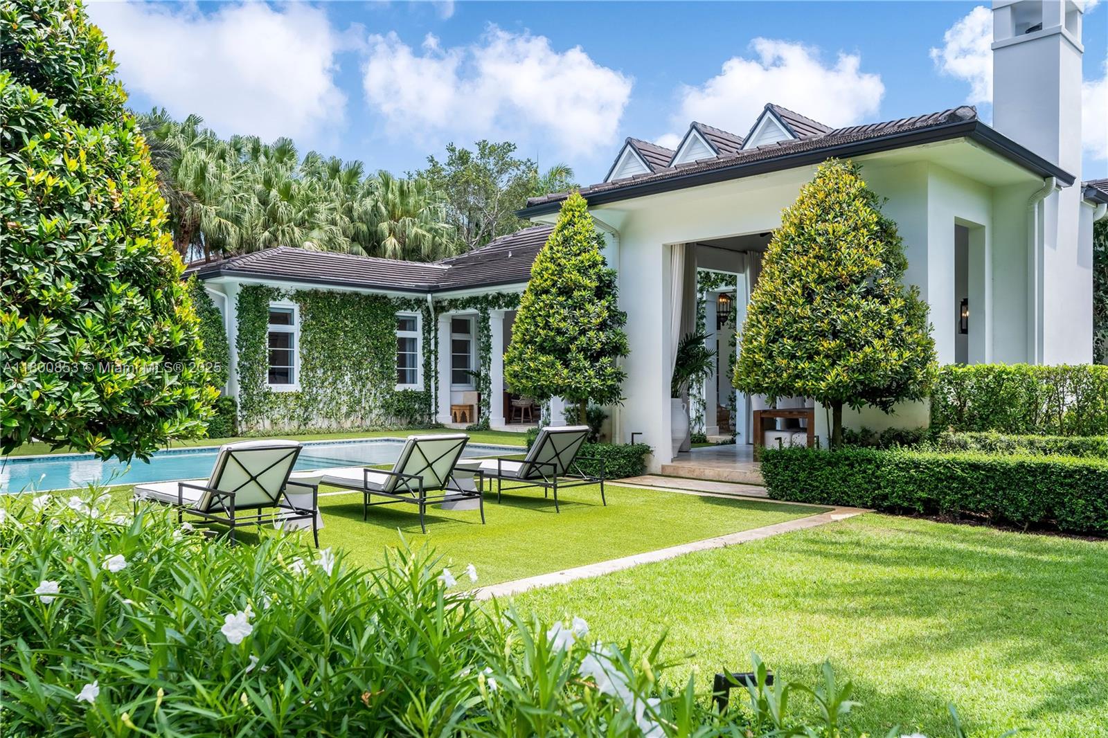 BRUCE-LAURIE SUB - Residential