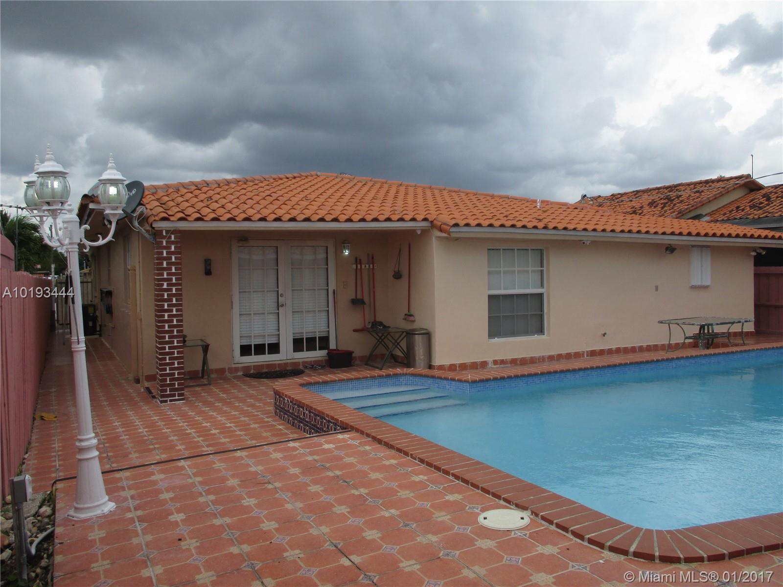 Sweetwater Golf Course To - Residential